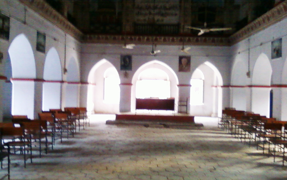 Thara Sahib in Main Hall.