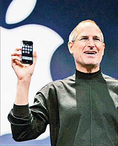 BS_Steve-Jobs-iPhone
