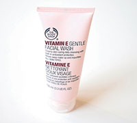 Vitamin-E-Gentle-Facial-Wash