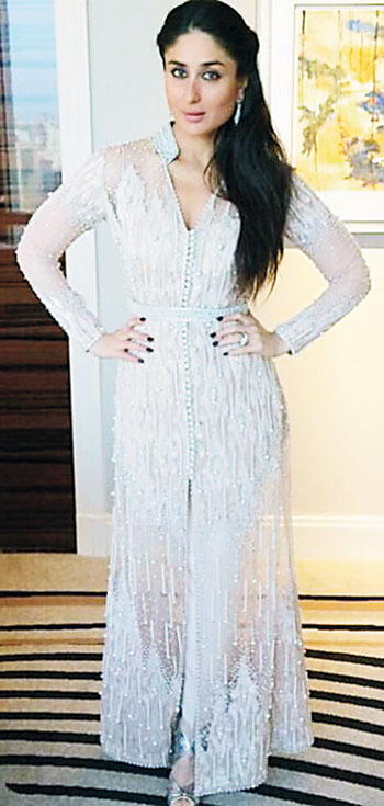 Kareena Kapoor Bebo, who is always on point when it comes to looking stylish,is a true diva in this sequined chiffon number by Faraz Manan.