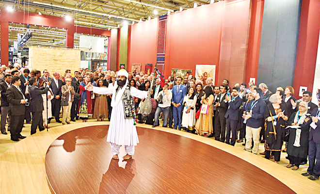 Folk artist Akhtar Chanal was flown in to enhance the cultural component at Pakistan’s pavilion at the Trade Fair.