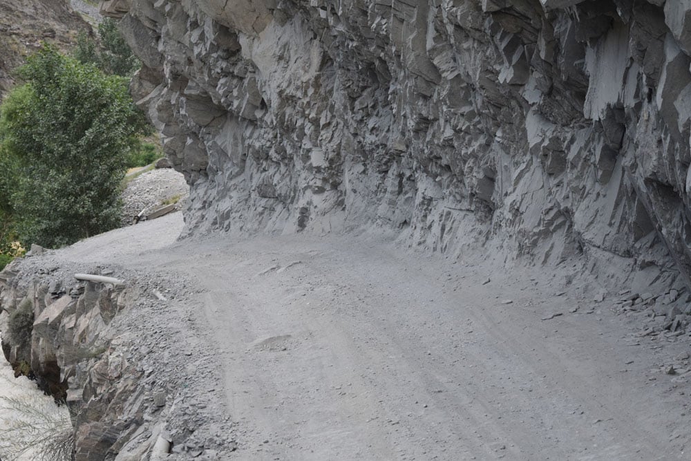 The road to Kailash.