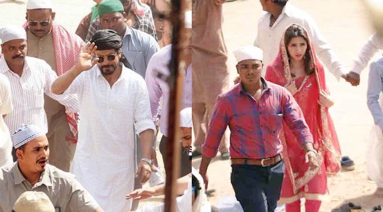Shah Rukh Khan and Mahira Khan on location of Raees.