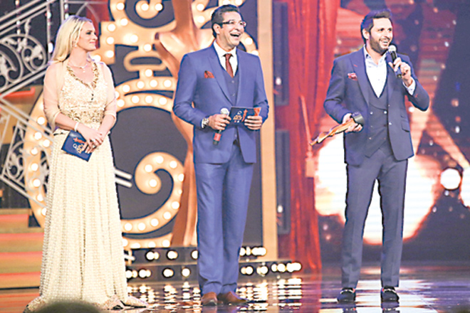 Wasim Akram and his wife, Shaniera, presented the award for Most Stylish Sportsman to Shahid &lsquo;Lala&rsquo; Afridi, who said he couldn&rsquo;t believe he&rsquo;s in Pakistan!  