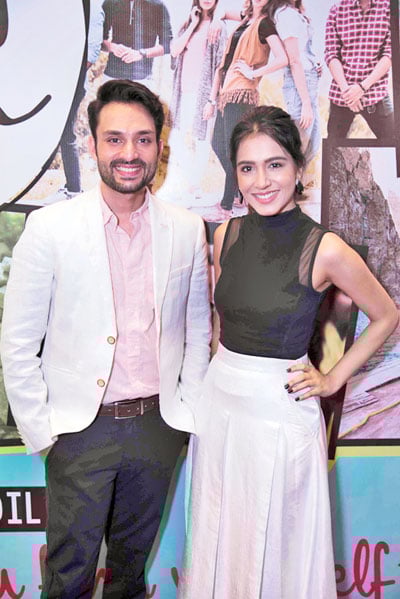 3Flash_Chalay-Thay-Saath-2