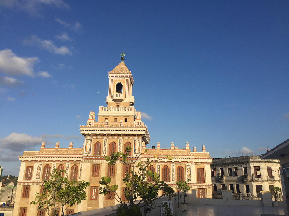 An example of Spanish colonial-era architecture in Havana.