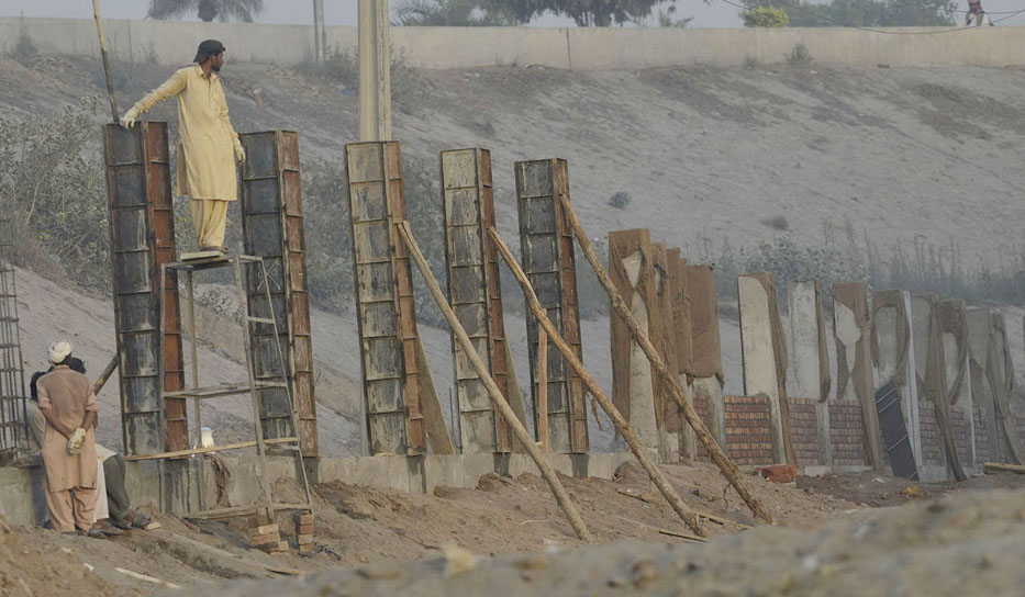 The vast area got vacated from these gypsies is occupied with construction workers who have built major part of the  boundary wall and are now focusing on compaction work. 