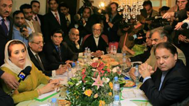 Former Prime Minister Benazir Bhutto and Prime Minister Nawaz Sharif signed the Charter of Democracy in London in 2006.