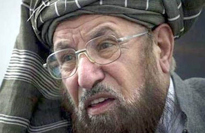 Opposing the fatwa: Maulana Samiul Haq of JUI-S.