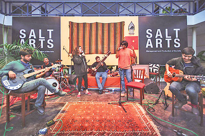L-R Sameer Ahmed, Kami Paul, Raania, Rakae Jamil, Ali Hamza and Danish Khawaja at soundcheck for Sanwal December 2016 Karachi