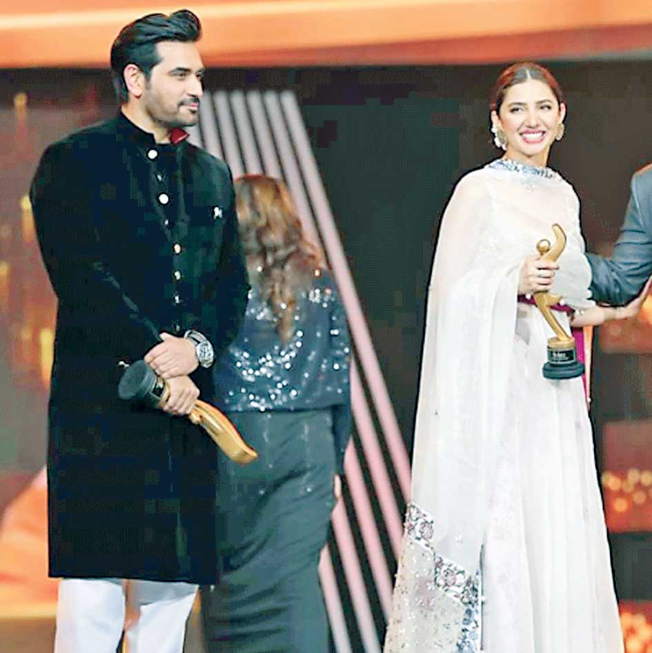 The Hum Awards 2018 did away with a film category altogether, probably because Hum didn&rsquo;t have a winning film in 2017 (Yalghaar and Verna were the two notable films that Hum Films distributed), and so they awarded Humayun Saeed and Mahira Khan a Recognition Award for Films. 