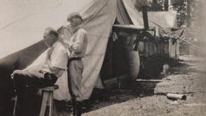 Jackson Pollack cutting the hair of his father, 1927. 