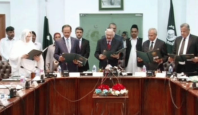 ECP functional again as members take oath