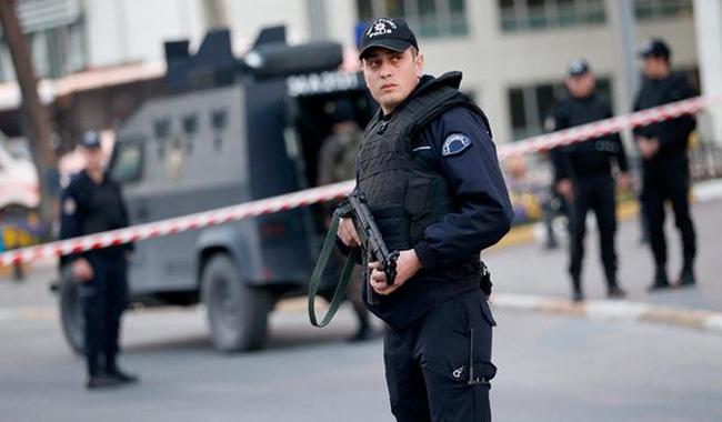 Turkey arrests 11-man ´death squad´ over Erdogan hotel raid   