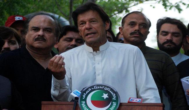 Imran vows to lead march into Raiwind before Muharram