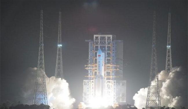 China boosts space programme with new heavy rocket launch