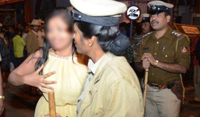 Bangalore mass molestation: Minister blames it on 'western dress'