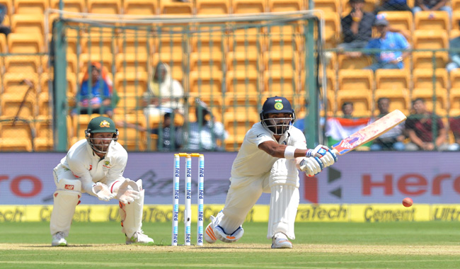 Aussie pacers rattle India as Rahul fights on