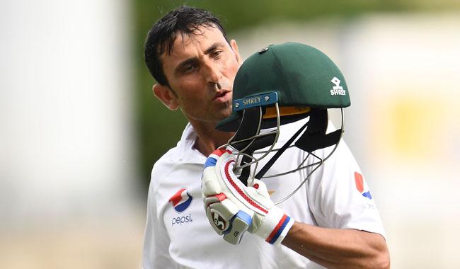 10 000 Runs Milestone Younis Says This Is Pakistan s Achievement