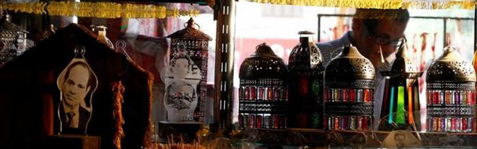 Cairo lantern-maker champions old craft against Chinese imports