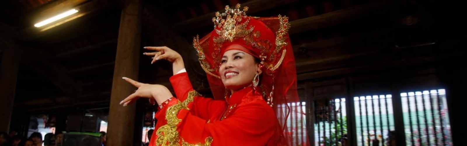 Vietnam's spirit mediums revive once forbidden ritual