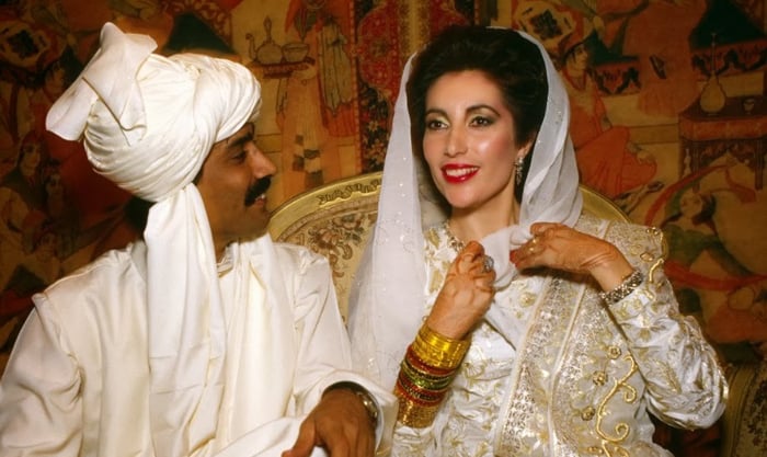 Benazir Bhutto is pictured in 1987 during her marriage to Asif Ali Zardari in Karachi.