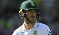 Du Plessis differs with officials to move to four-day Test format 