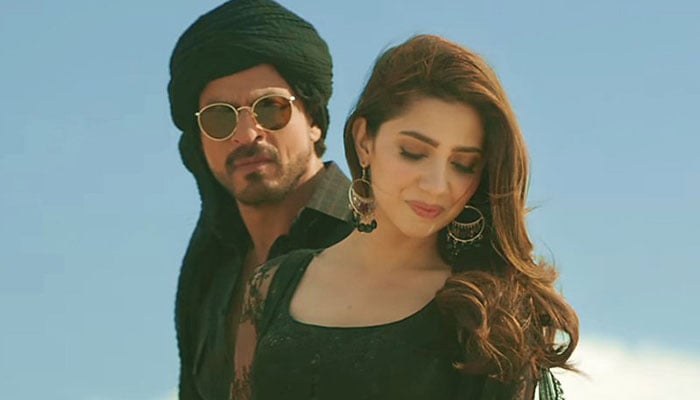 Shah Rukh Khan heaps immense praise on Mahira Khan: 'She's such a big star'