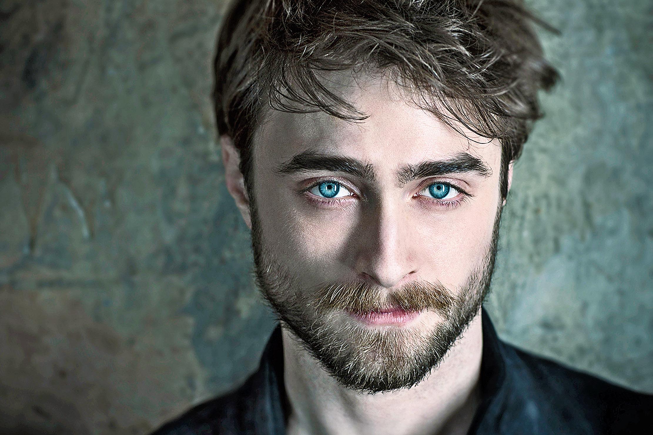 Daniel Radcliffe touches on his absence from social media: 'Not ...
