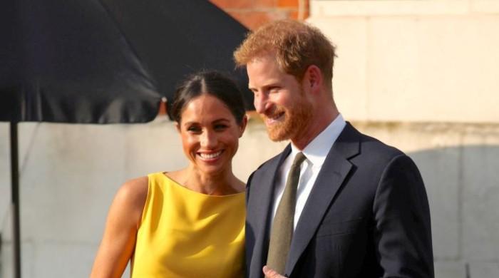 Read more about the article Meghan Markle y el príncipe Harry revelan la conexión emocional detrás de su canción de boda