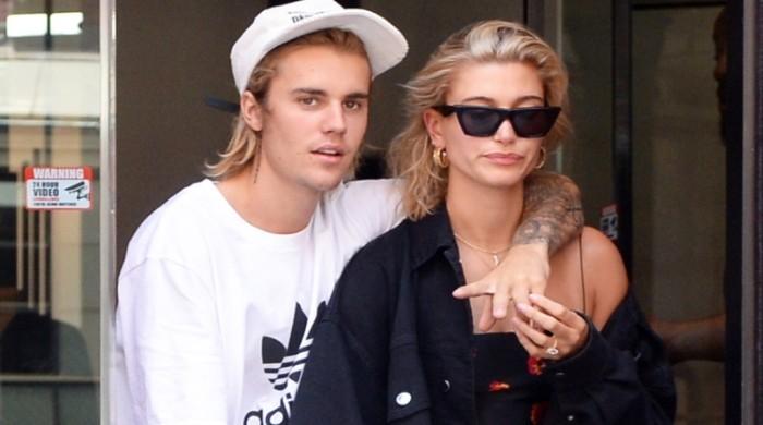 Justin Bieber twins with wife Hailey Baldwin in stylish black attire - Vimarsana News