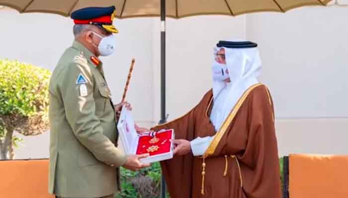 Pakistan's army chief bestowed with Bahrain Order