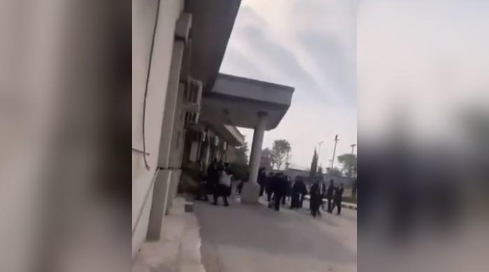Islamabad High Court violent protest: FIRs registered against lawyers who stormed IHC - Vimarsana News