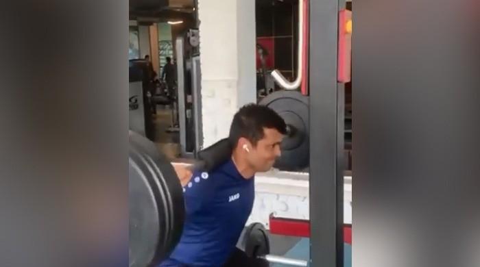Watch: Kamran Akmal works out in the gym like a boss