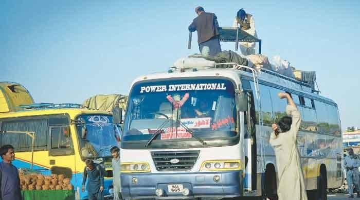 Sindh intercity transport to operate at 50% capacity as coronavirus cases surge - Vimarsana News
