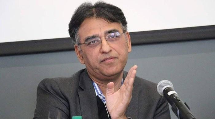 Asad Umar warns against third wave as coronavirus patients on critical care reach to 3,568 - Vimarsana News