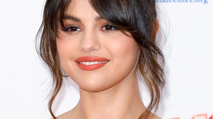 Selena Gomez's makeup artist shares her new glam photo - Vimarsana News