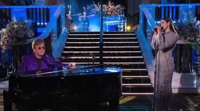 Elton John and Dua Lipa keep fans spellbound with duets in Oscars watch party - Vimarsana News