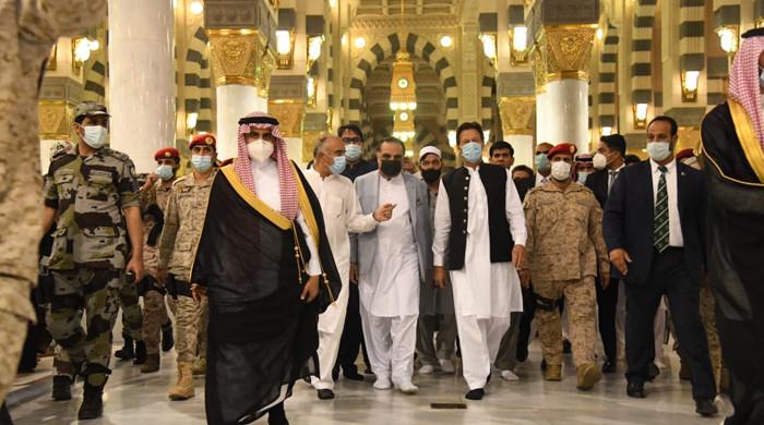 PM Imran Khan arrives in Madinah to pay respects at Roza-e-Rasool (PBUH) - Vimarsana News
