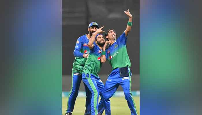 Multan Sultans players Imran Tahir, Shan Masood and Shahnawaz Dahani celebrate after dismissing a Quetta Gladiators batsman. Photo: PSL