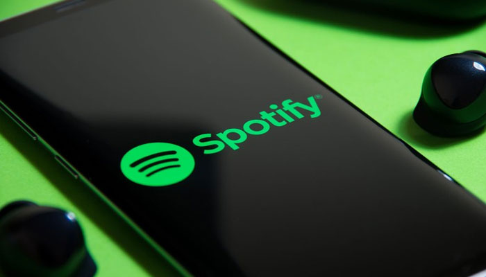 Spotify launches Greenroom to compete with Clubhouse