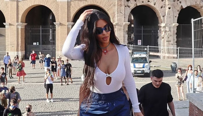 Kim Kardashian hits the Colosseum amid solo Italy trip
