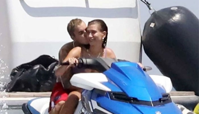 Justin Bieber, Hailey Baldwin take their romance to Mediterranean sea