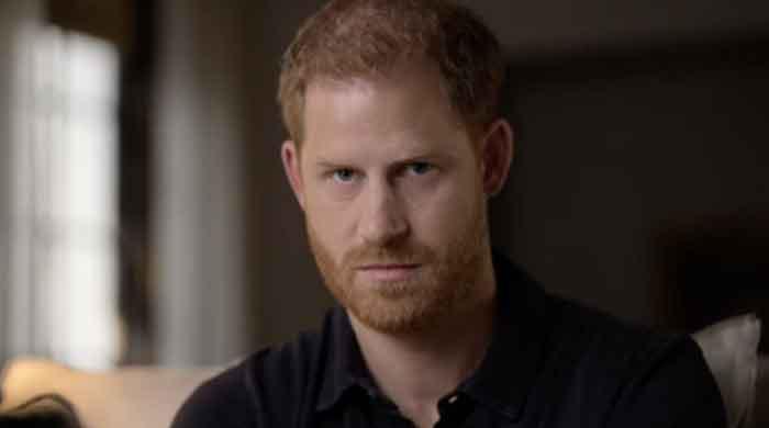 Prince Harry leaves for US after Diana statue unveiling