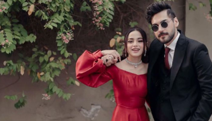 Aima Baig calls fiance Shahbaz Shigri forever date in new photo