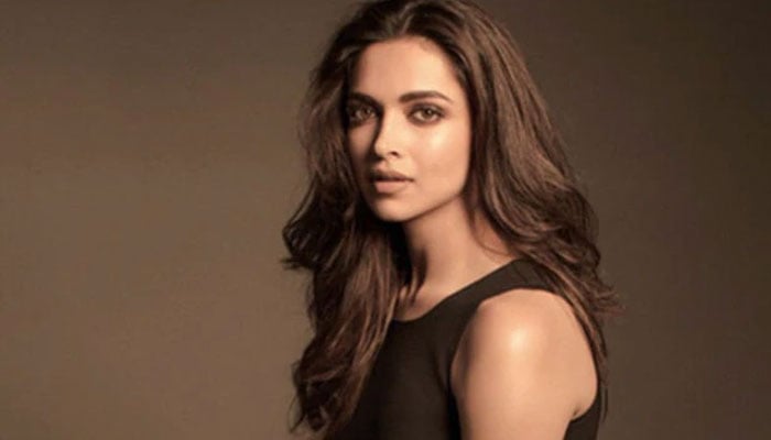 Deepika Padukone on life-changing role in 'Cocktail': 'I would like to  believe so!'
