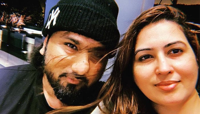 Yo Yo Honey Singh charged for domestic violence and cheating