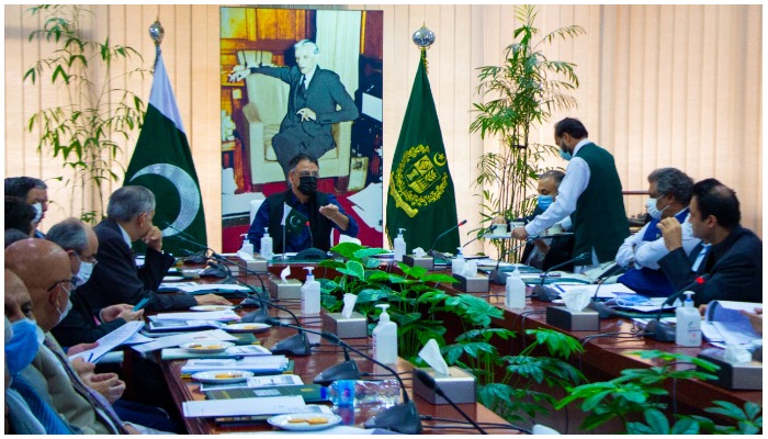 Federal Minister for Planning and Development chairing a meeting of the Cabinet Committee of China-Pakistan Economic Corridor. Photo Ministry of Planning, Development and Special Initiatives