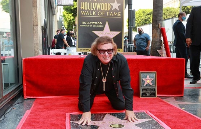 McLean’s star was the 2,700th on the Hollywood Walk of Fame and was placed strategically outside The Piehole Shop on Hollywood Boulevard
