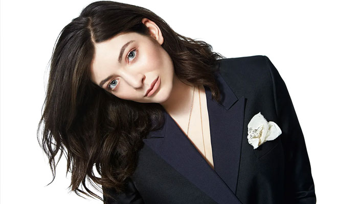 Lorde weighs in on her experience with teenage stardom